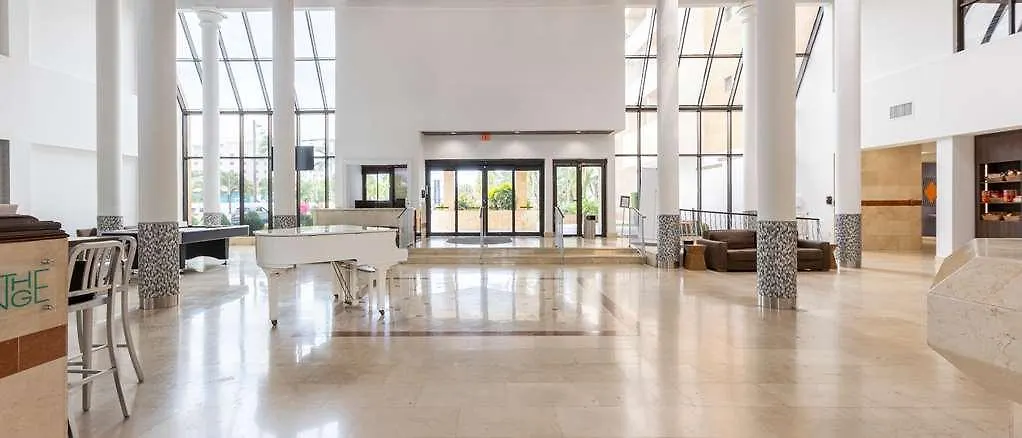 Regency Airport By Sonesta Miami