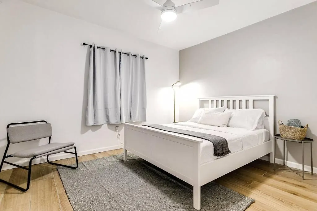 Airport 2-bedroom Unit With Speedy Wi-fi Virg8 Miami