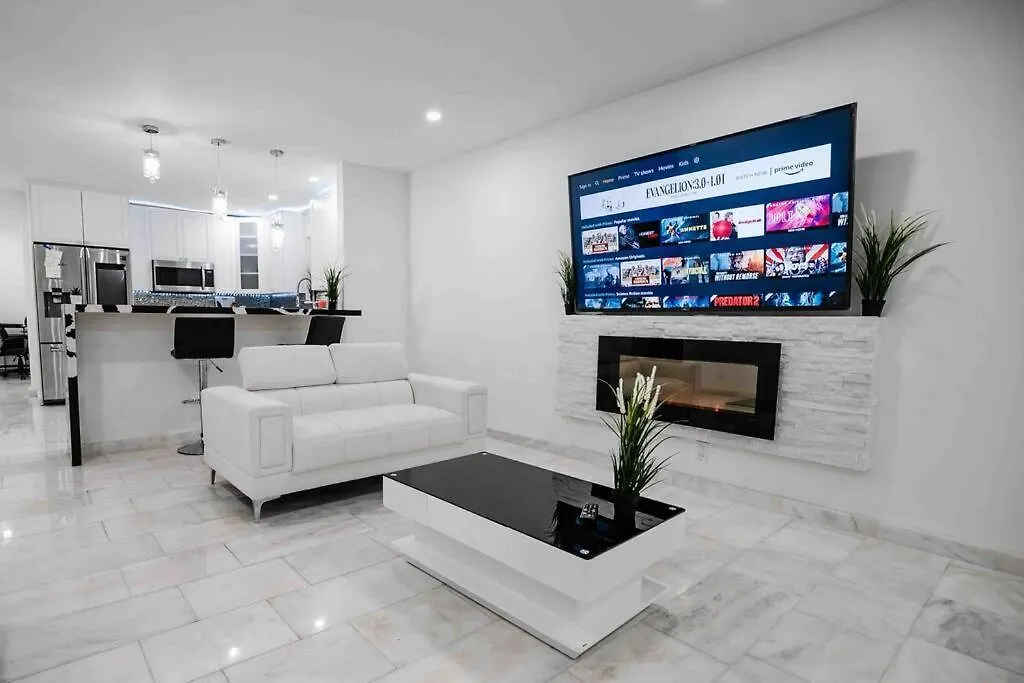 Villa Exquisite Luxe 3 Bed With Hot Tub! *