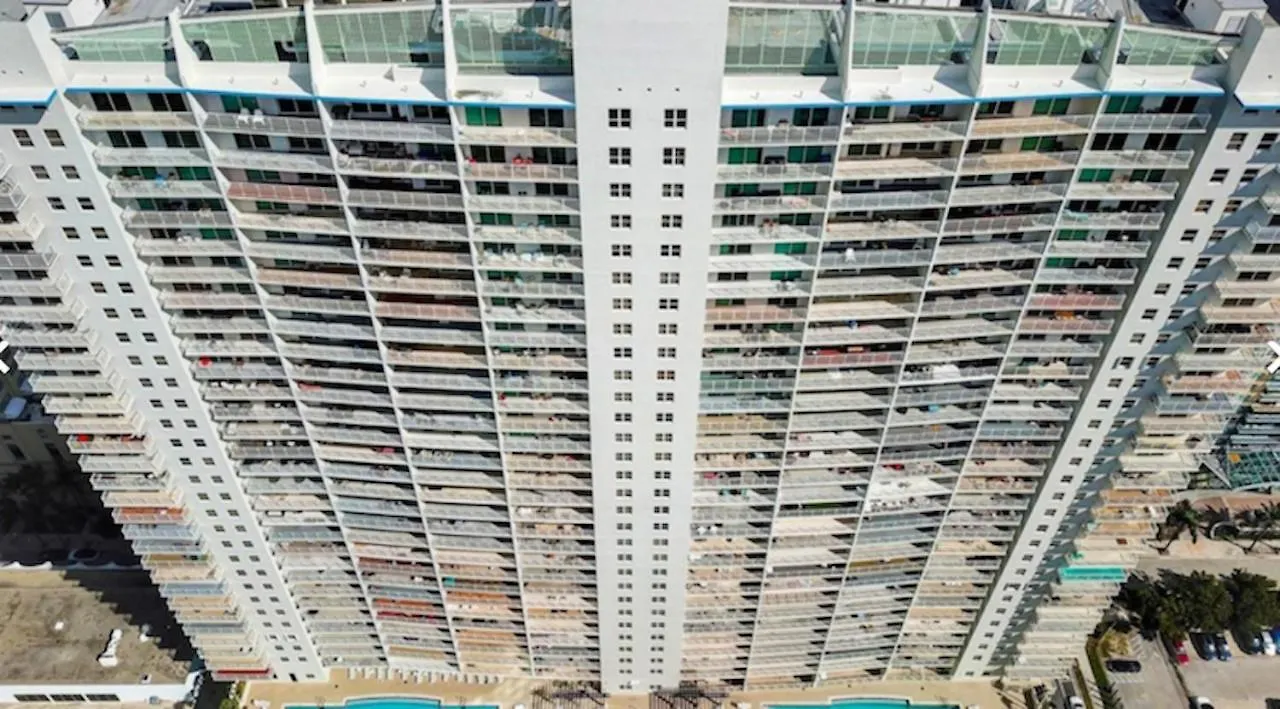 Gorgeous 1br Brickell-freeparking מיאמי
