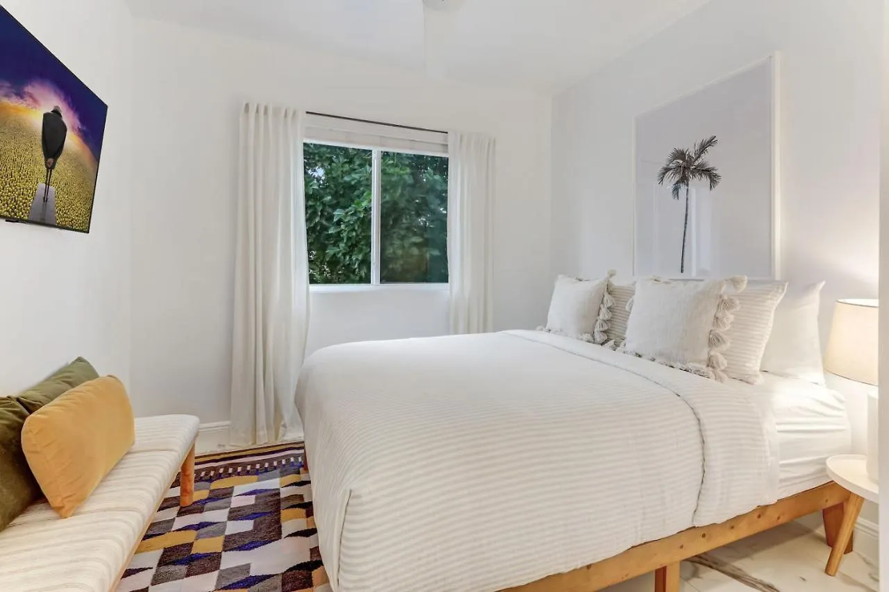 Wynwood Jumbo - Sleeps 16 & Free Parking Lägenhet