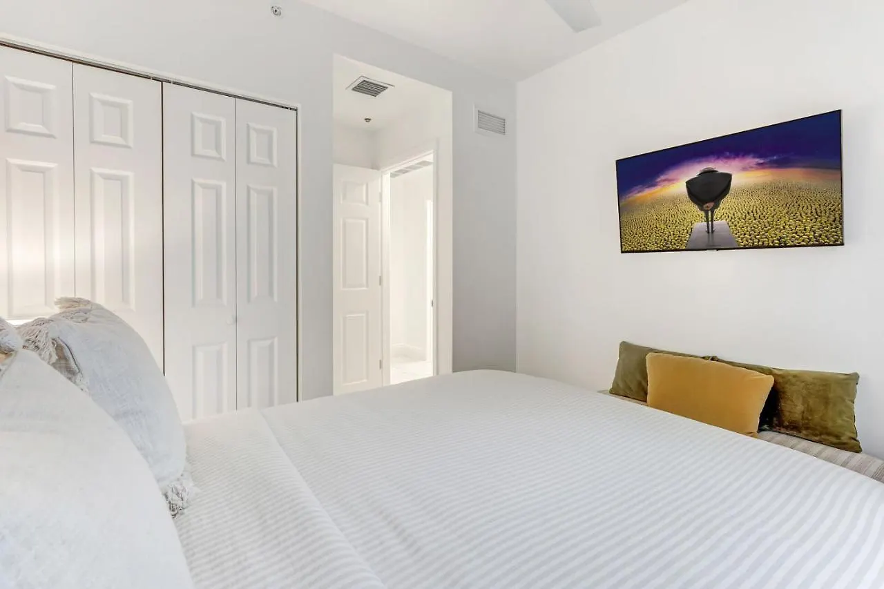 Wynwood Jumbo - Sleeps 16 & Free Parking Lägenhet *