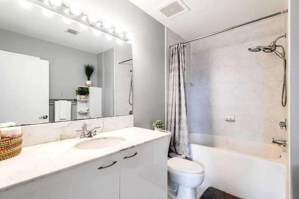 Stylish 2br In Downtown View 3208 شقة *