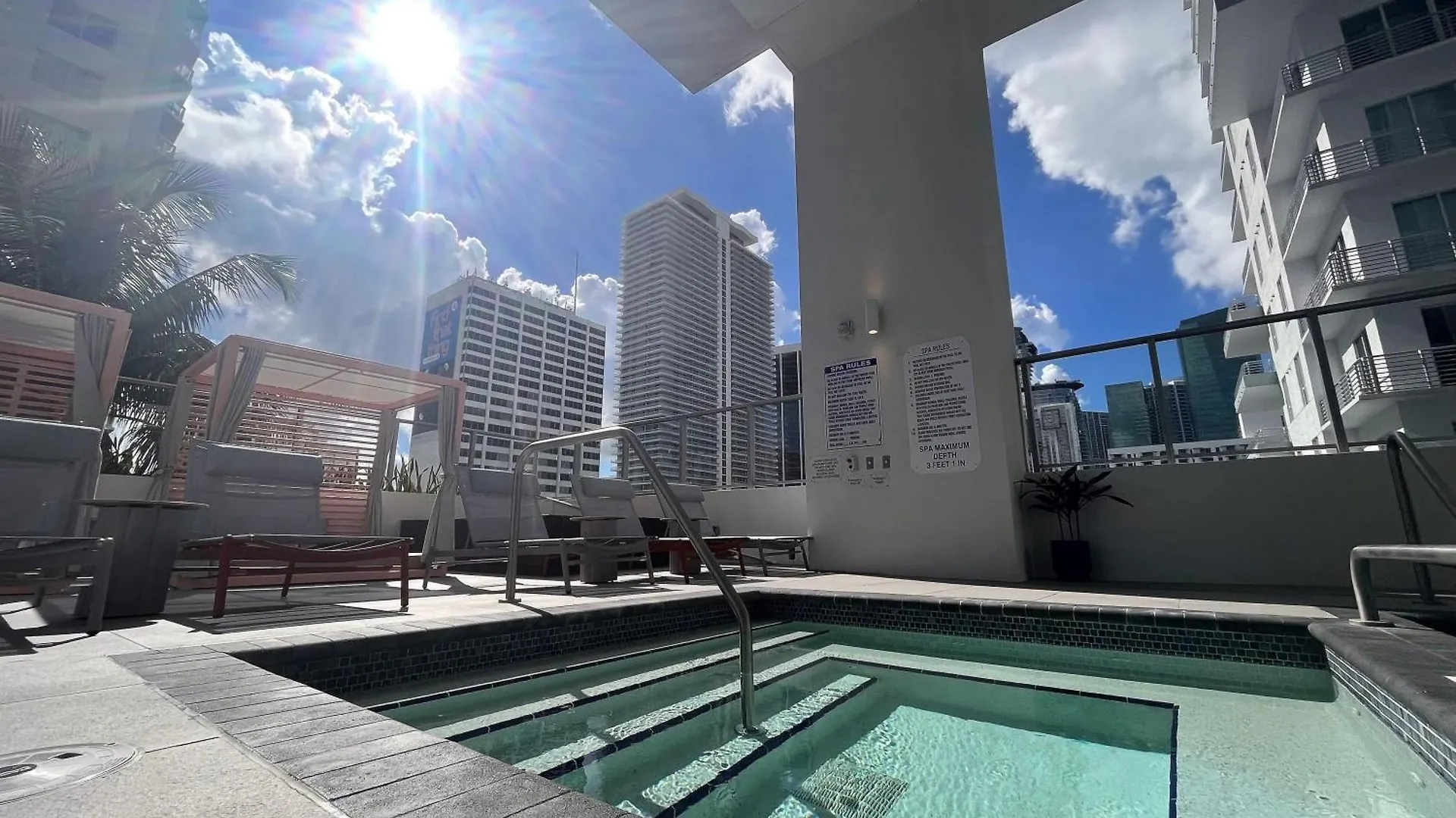 Explore Miami's Heat - Huge 1 Bed Pool & Gym Prázdninový dům *
