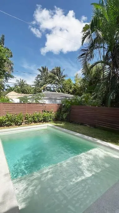 Hébergement de vacances Pool! Location! Steps To The Water! Kid Friendly! *
