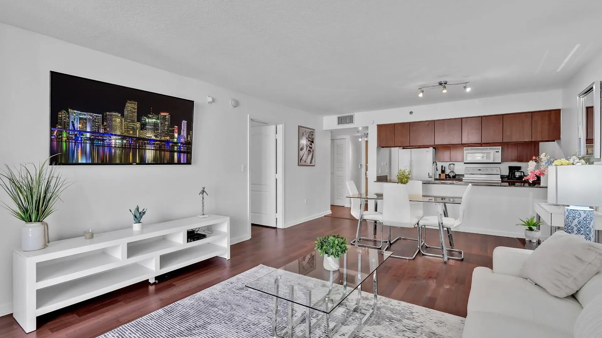 Amazing 1 Bed In Brickell Key With Free Pkg 迈阿密