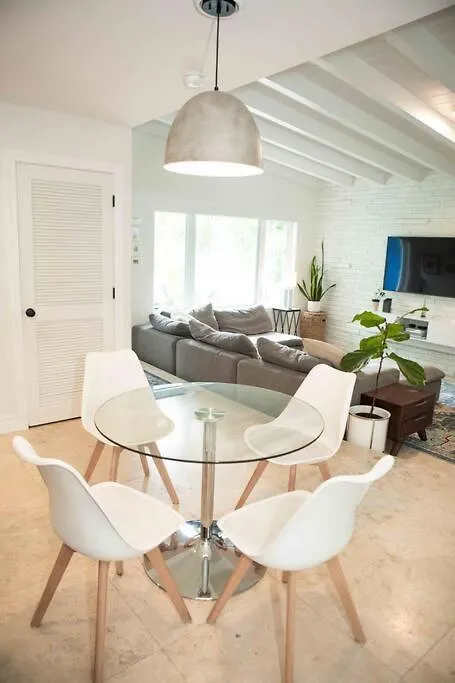 Pool! Location! Steps To The Water! Kid Friendly! Hébergement de vacances *