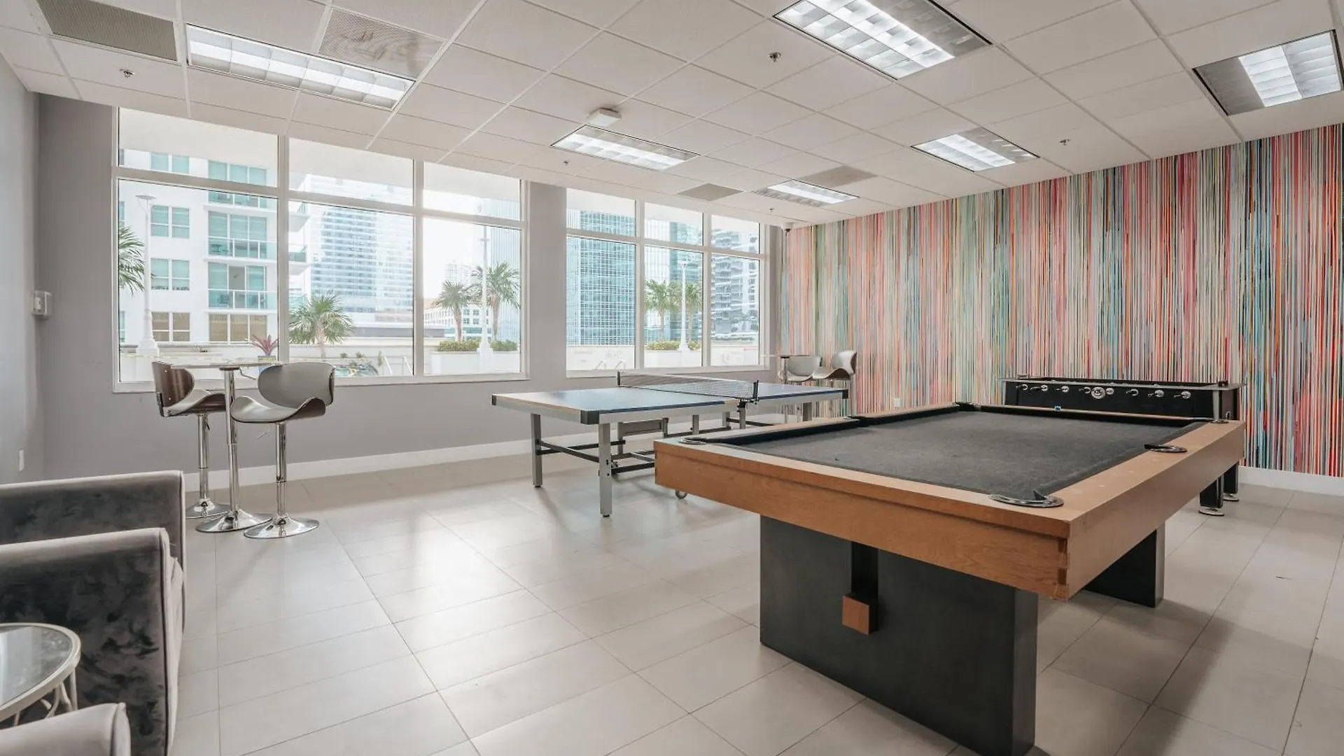 Bay Front Highrise Oasis In Brickell Miami