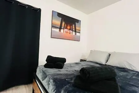 Cozy Xxl Free Parking Apartment