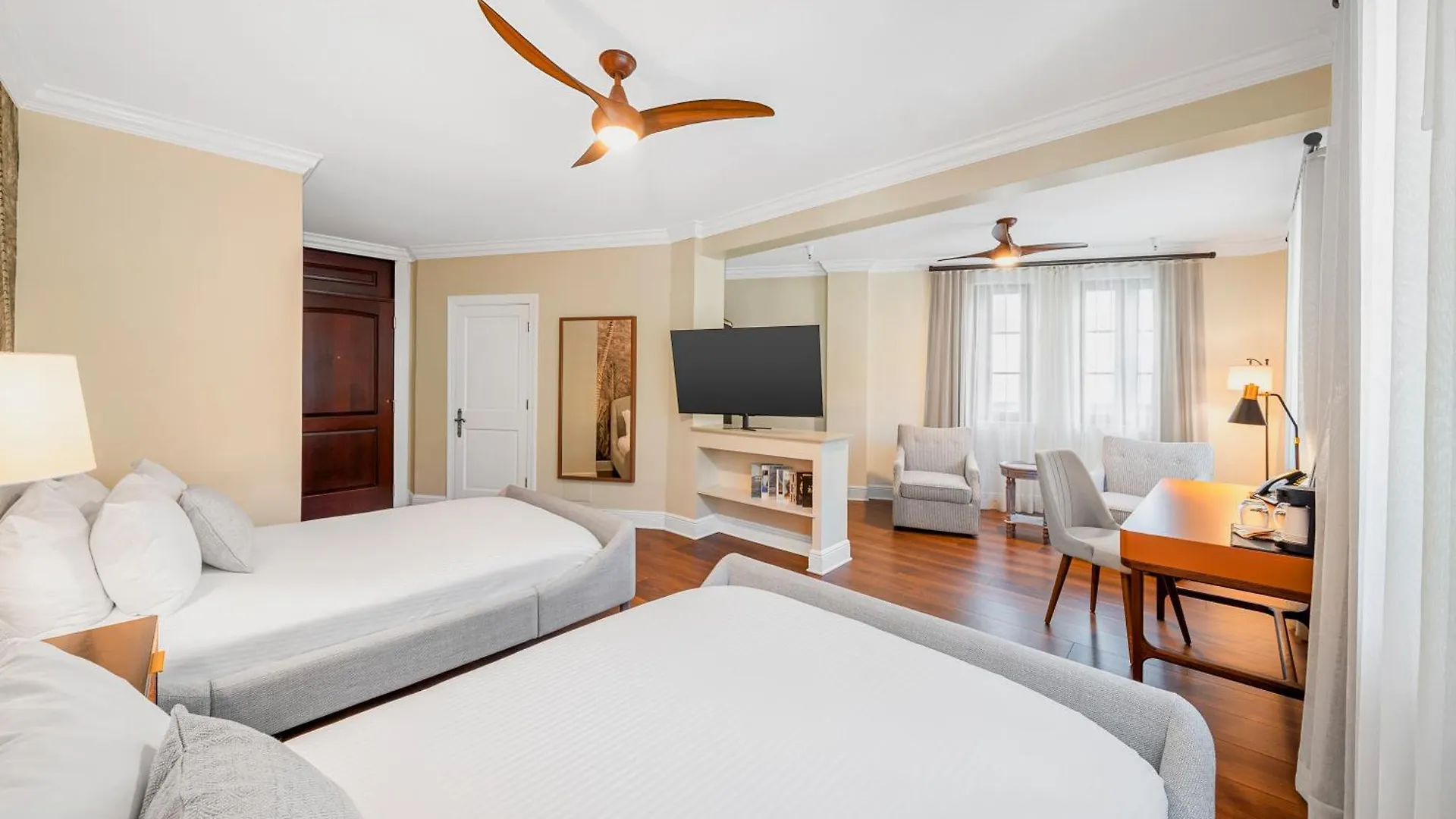 St. Michel 3* Coral Gables