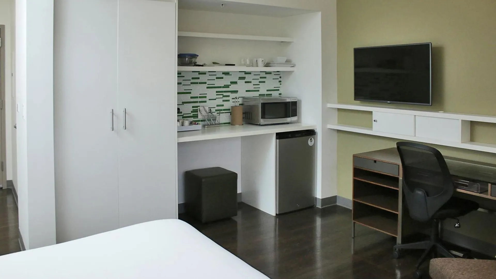 Hotell Element Miami Doral 3*