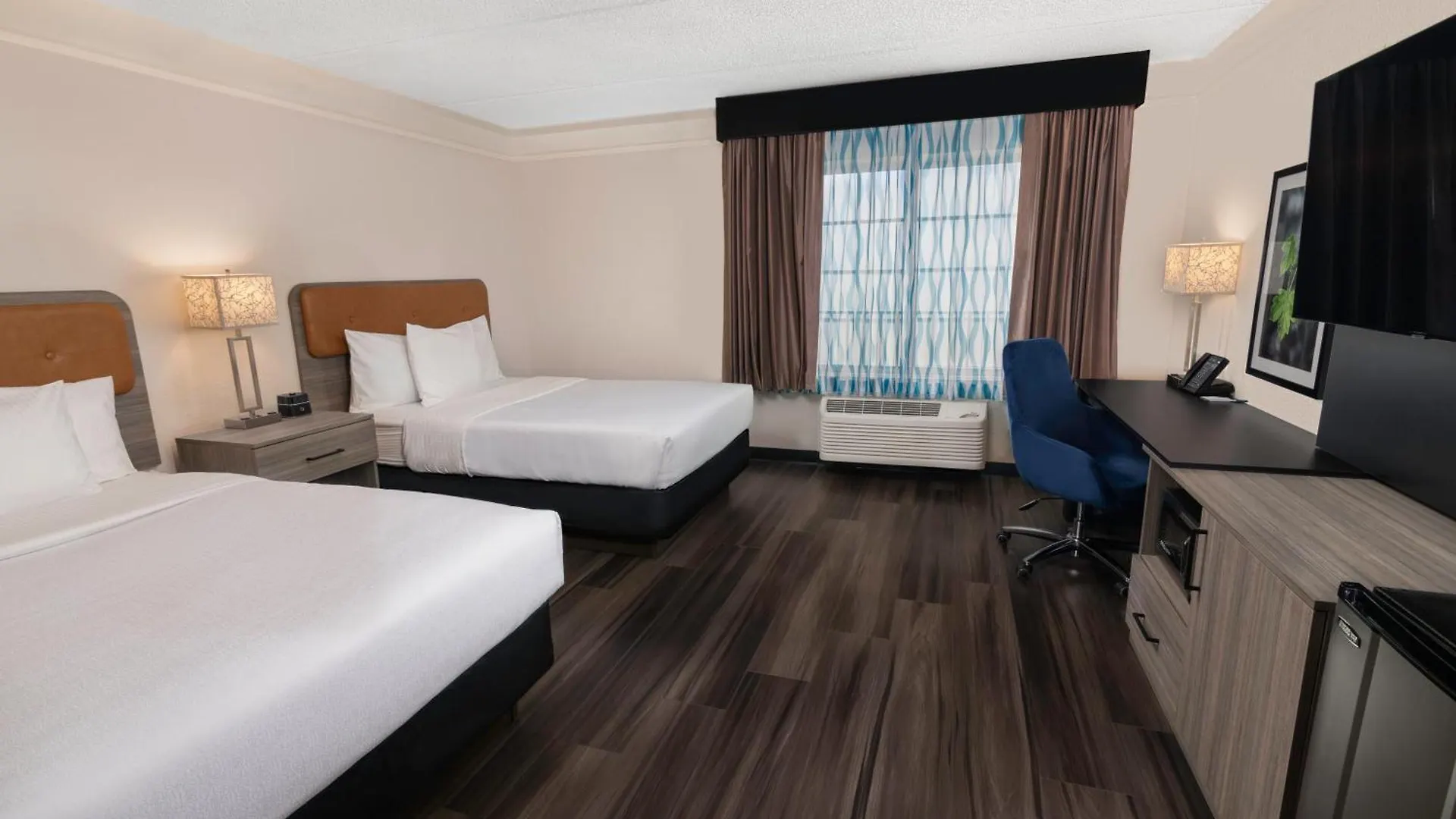 La Quinta By Wyndham Miami Airport West Hotel 3*