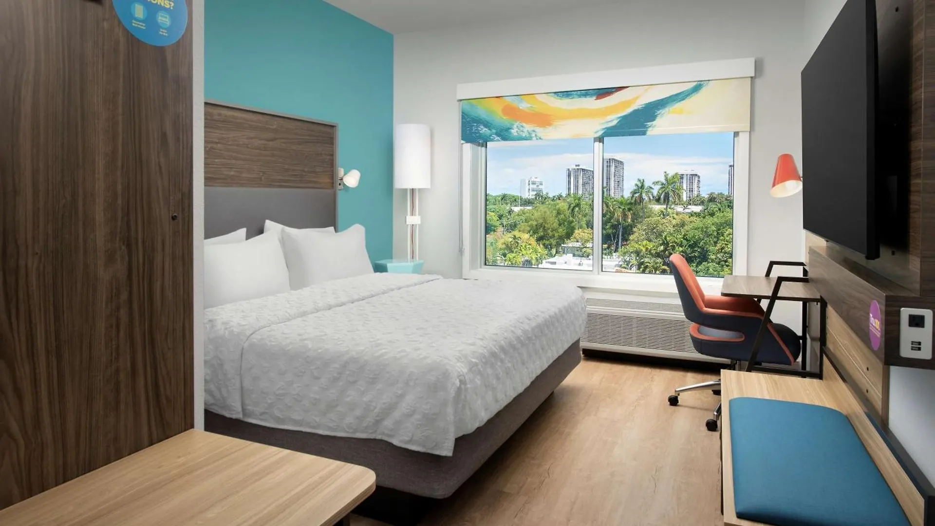 Tru By Hilton West Brickell Hotel Miami