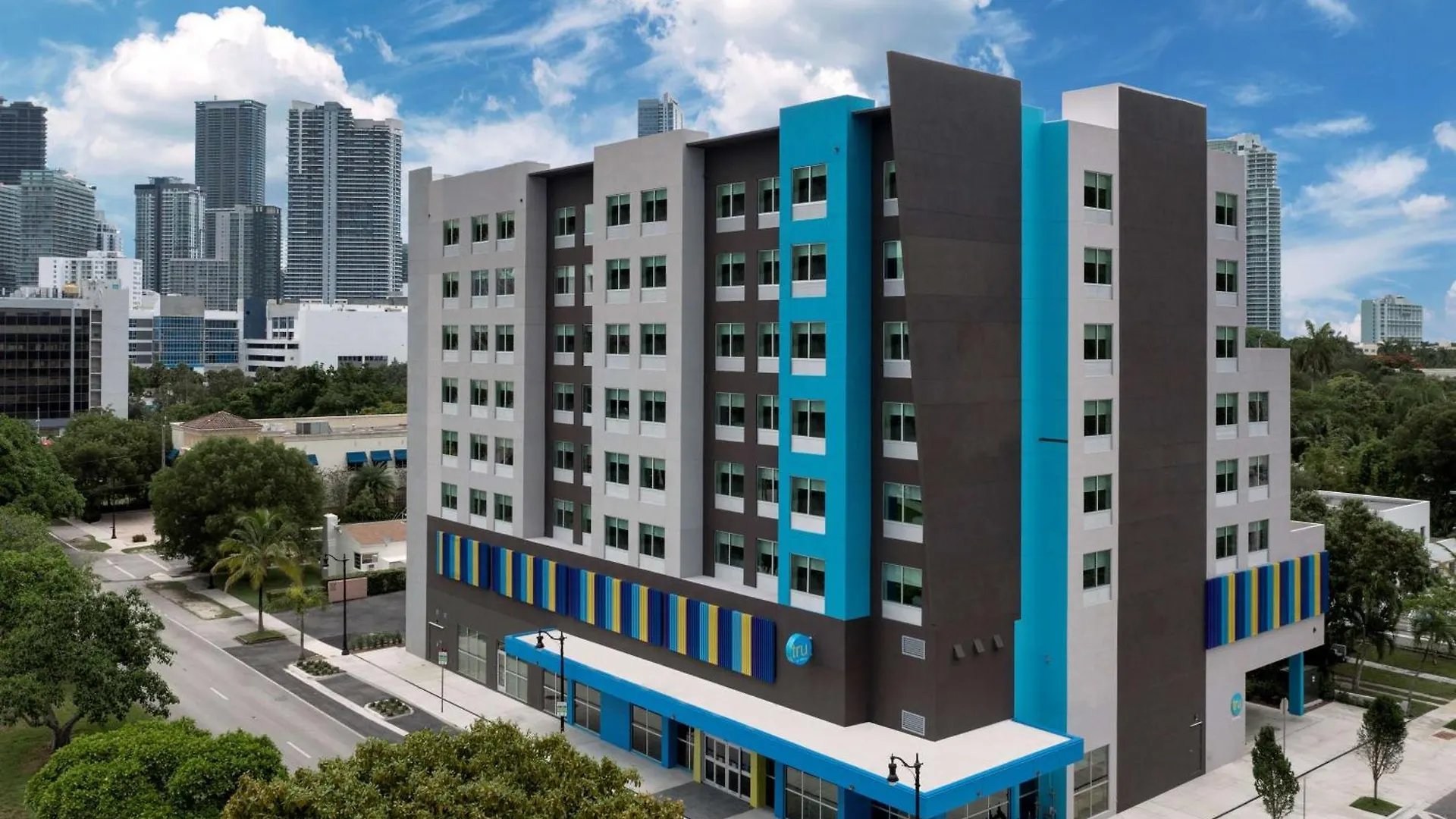Hotel Tru By Hilton West Brickell Miami