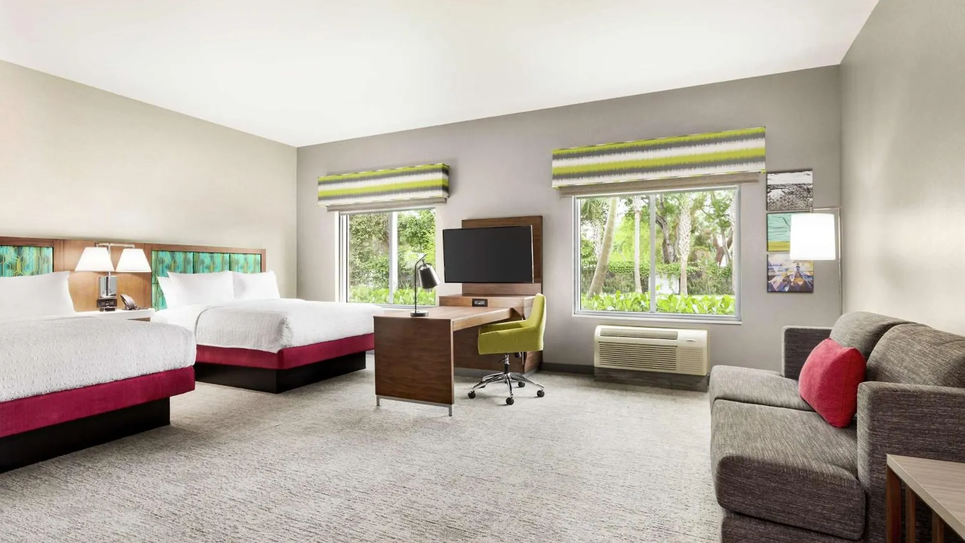 Hampton & Miami, Kendall, Executive Airport