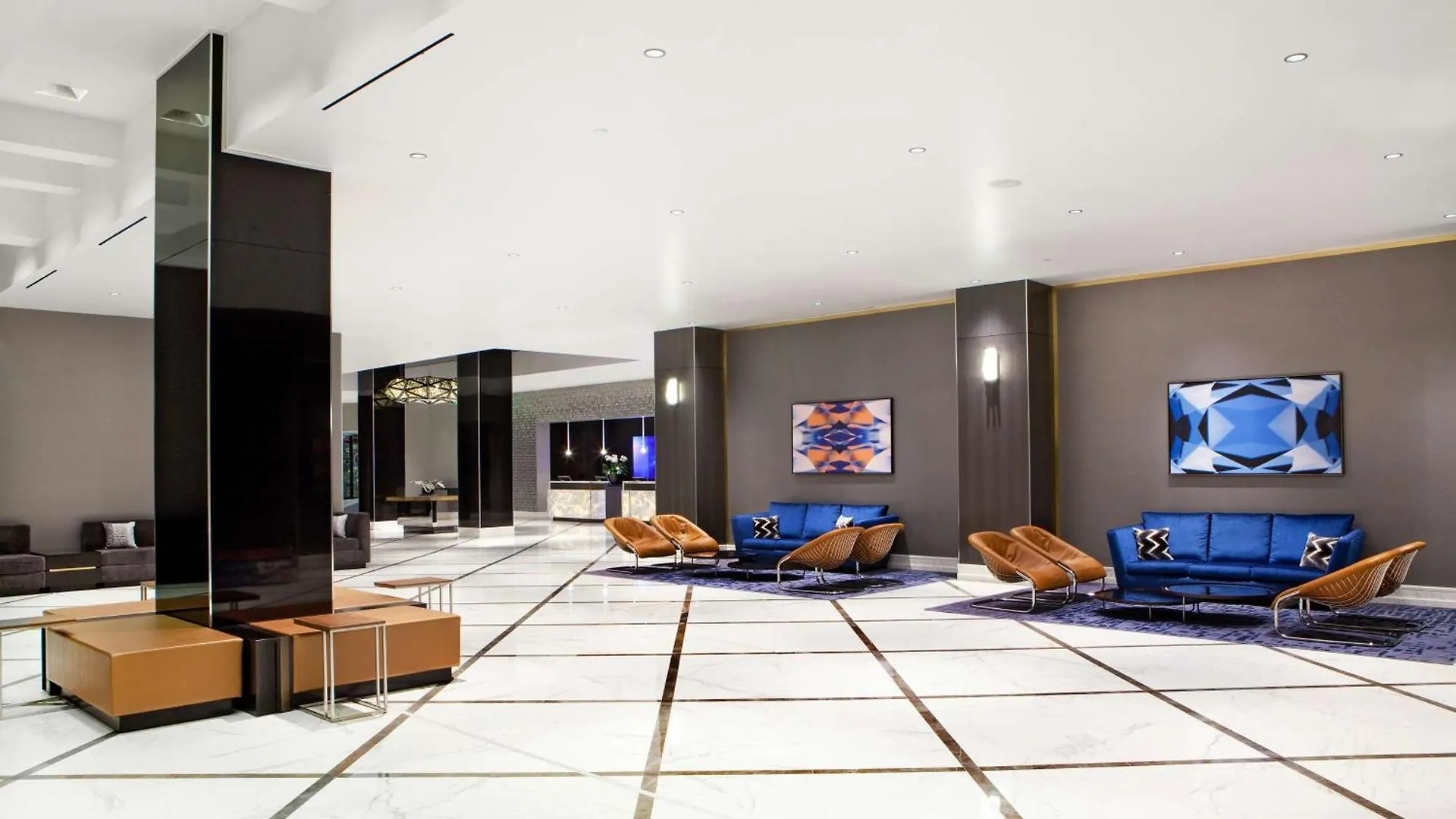 Hilton Downtown 4*