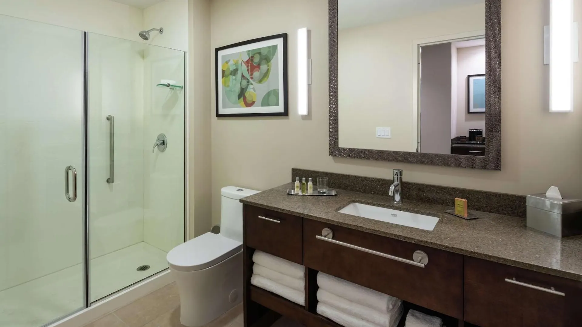 Doubletree By Hilton Miami Doral Hotel Sweetwater