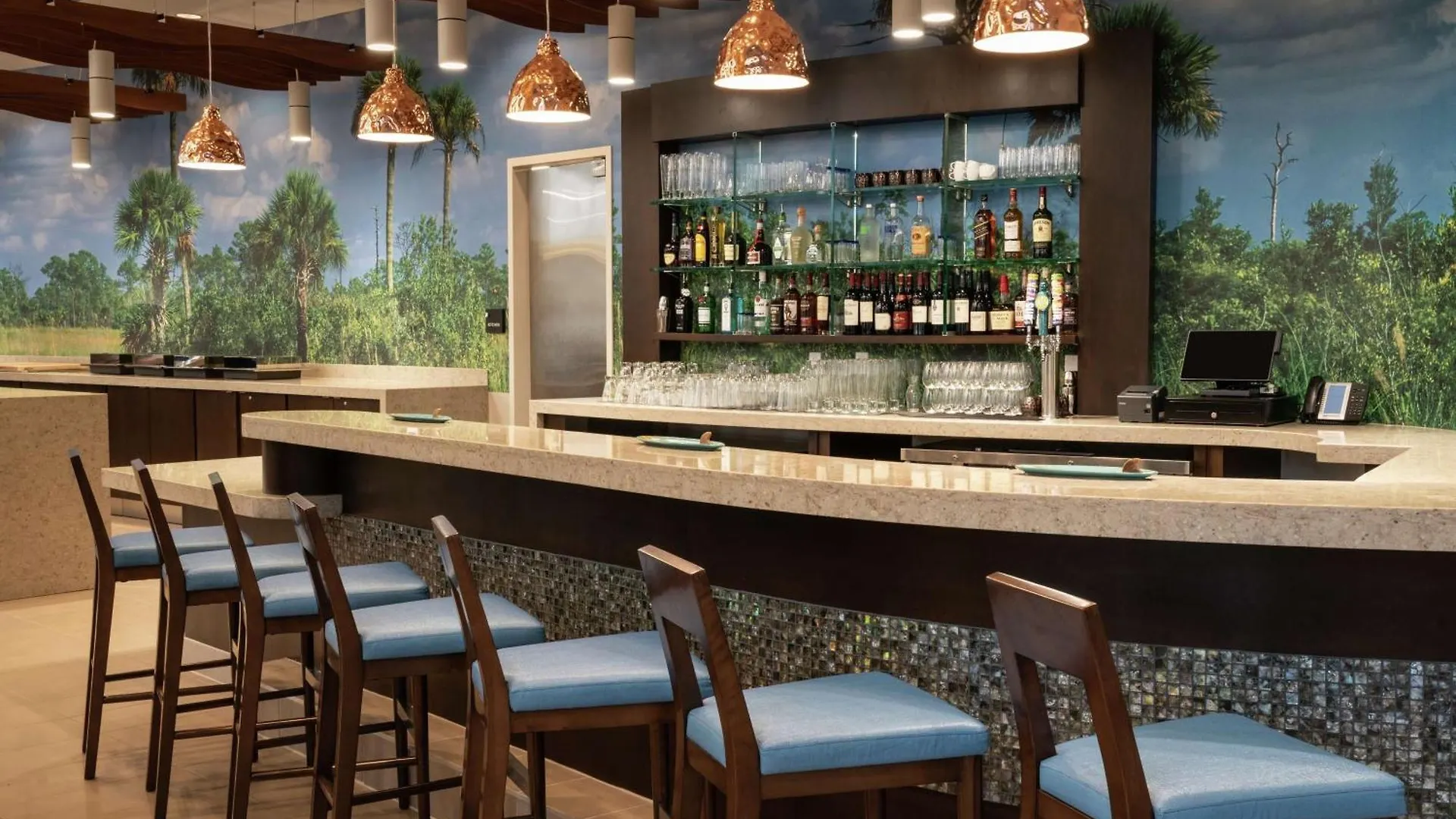 Doubletree By Hilton Miami Doral Hotel Sweetwater