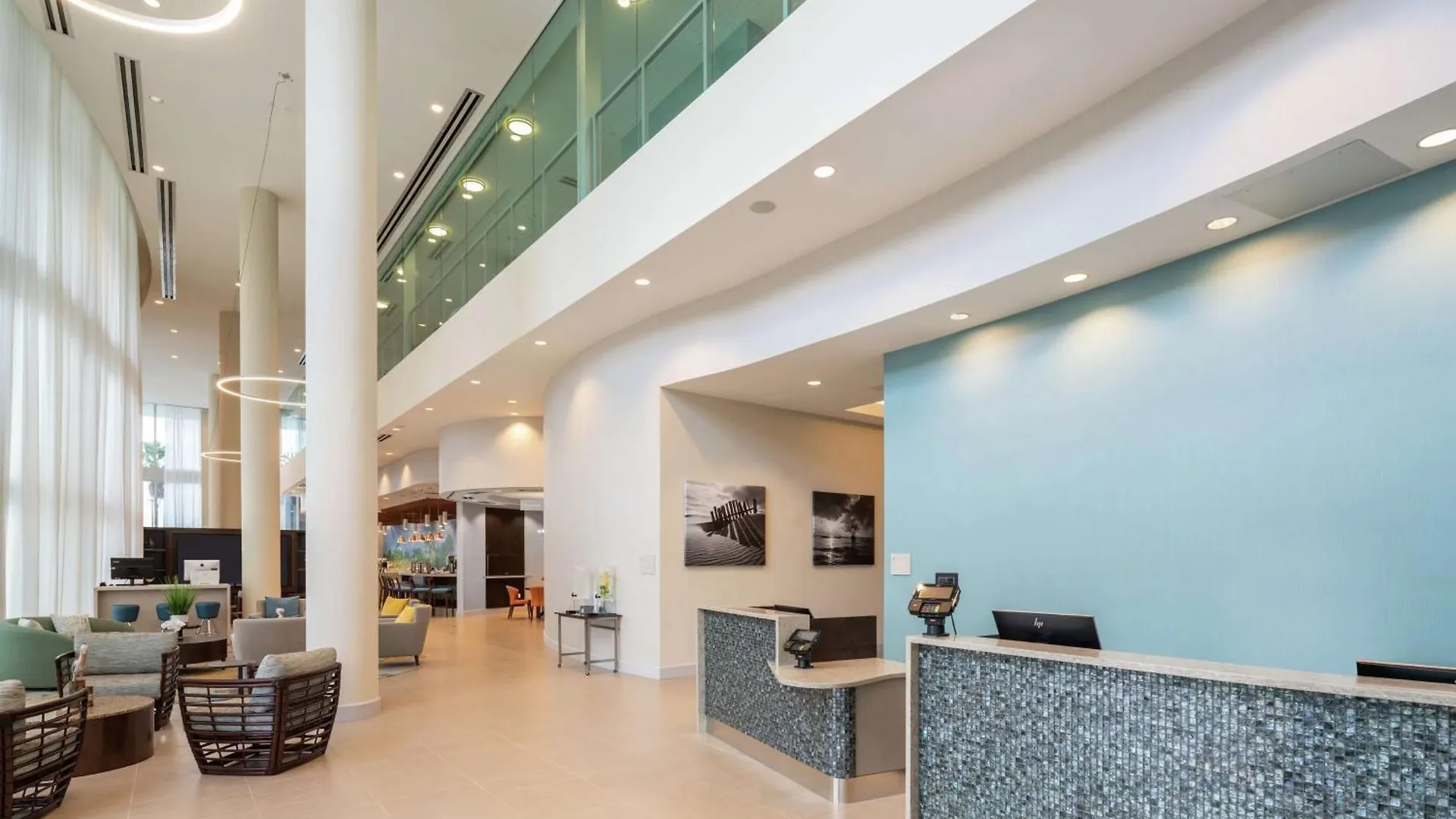 Hotel Doubletree By Hilton Miami Doral 4*