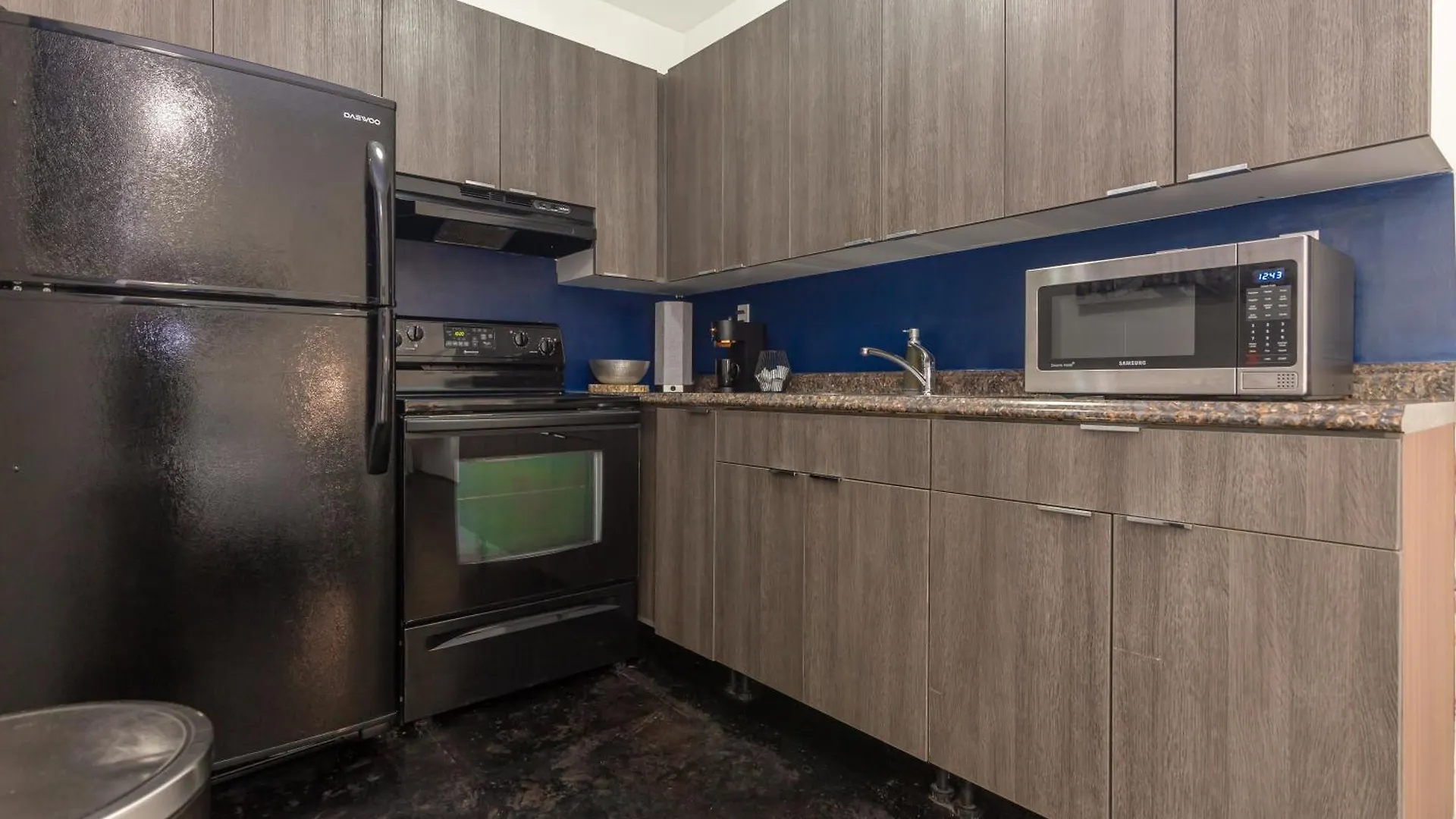 Apartment Midtown - Wynwood Area With Balcony - Art District Near *