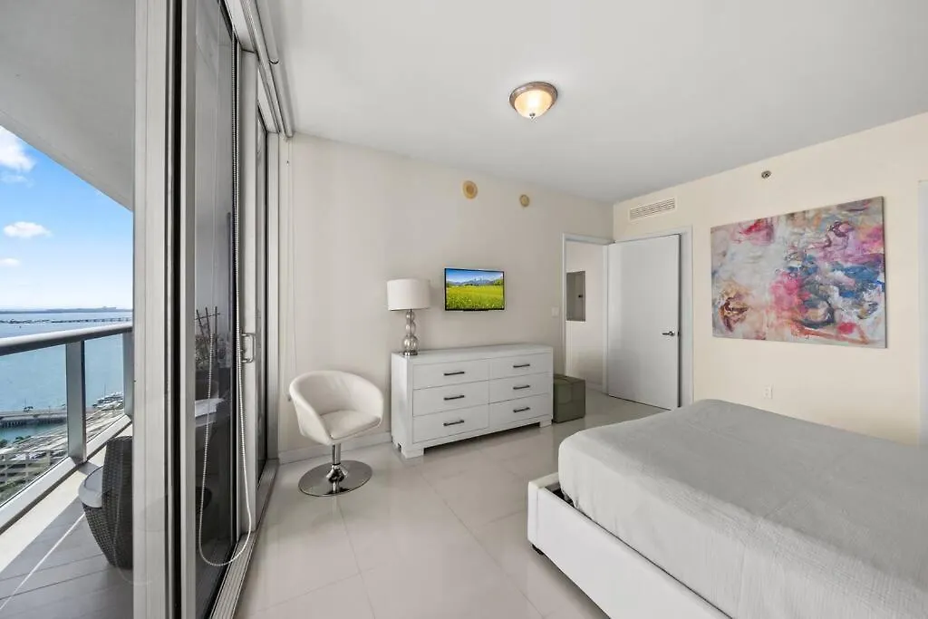 דירה Iconbrickell *