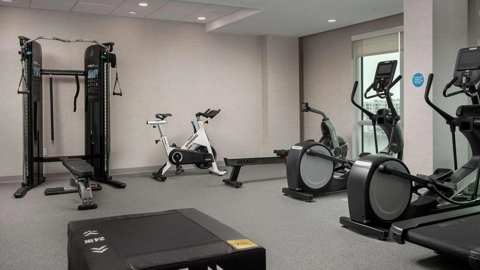 Tru By Hilton Airport South Blue Lagoon, Fl ميامي