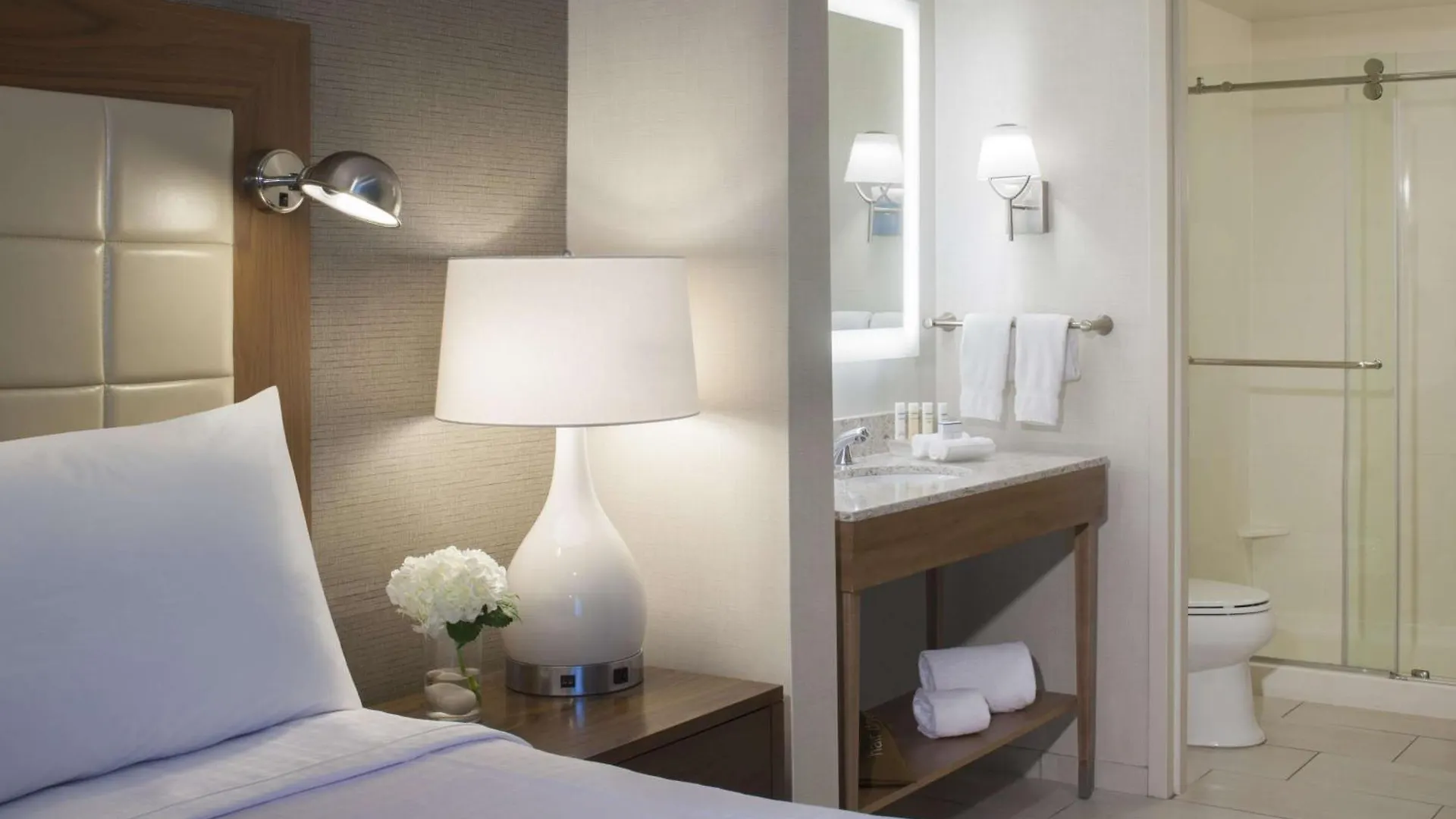 Homewood By Hilton Miami Dolphin Mall Sweetwater