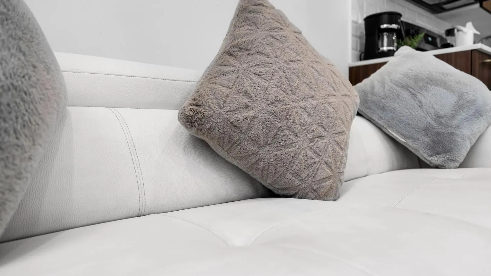 Prime Location 1-bed Retreat With Free Parking * מיאמי