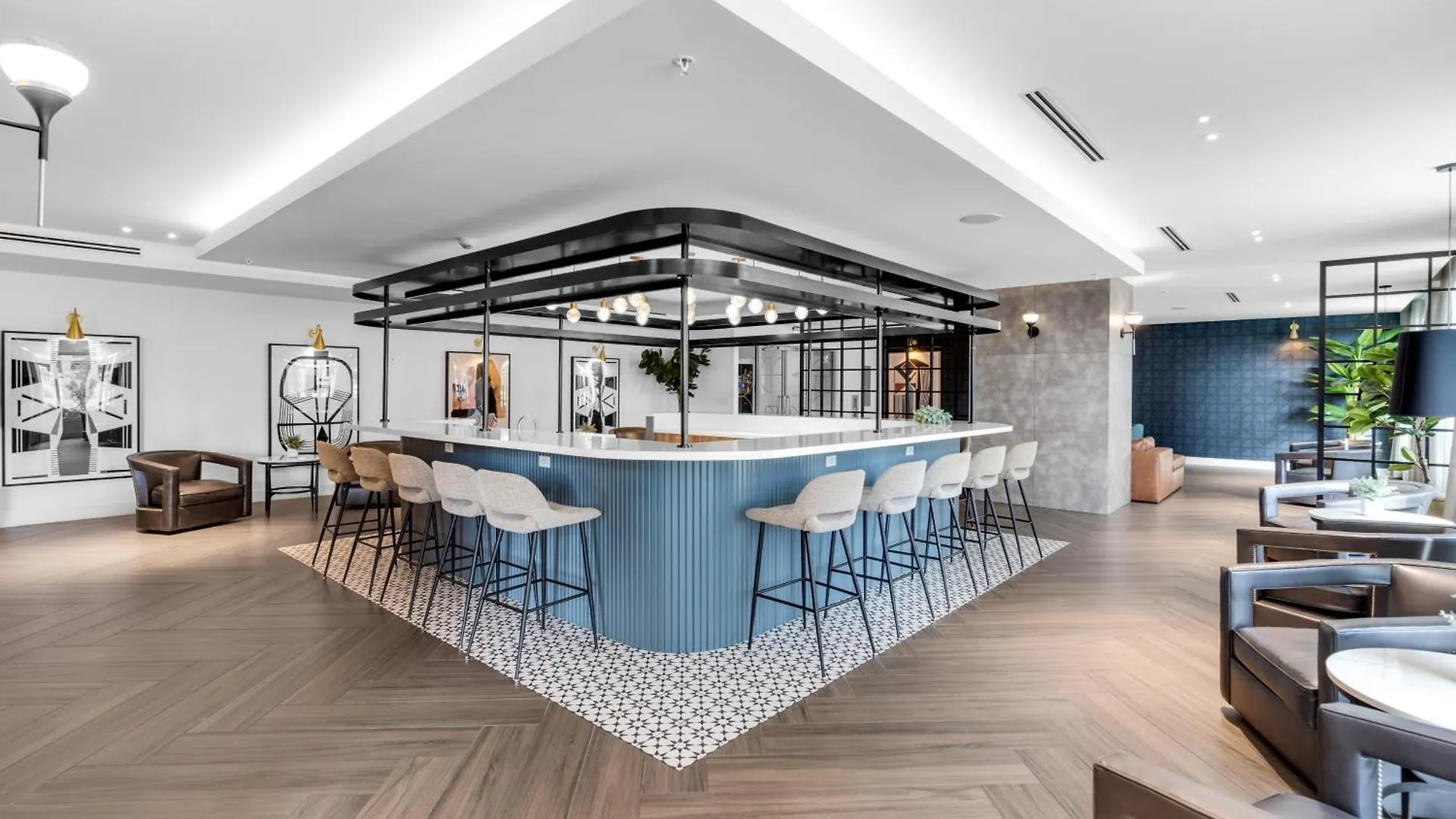 Prime Location 1-bed Retreat With Free Parking דירה