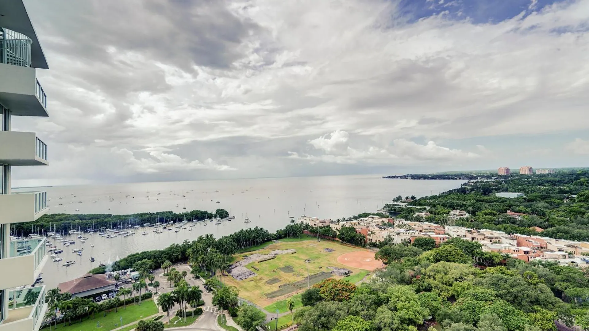 Apartmán Direct Bayview One Bedroom In Coconut Grove Includes Parking *