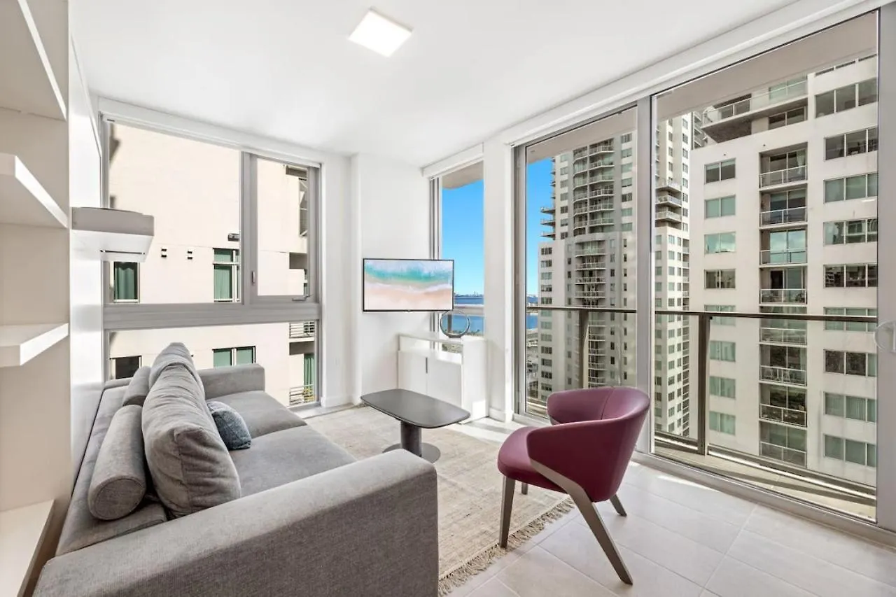Ocean View Downtown 1 Bedroom Pool And Fitness בית נופש מיאמי