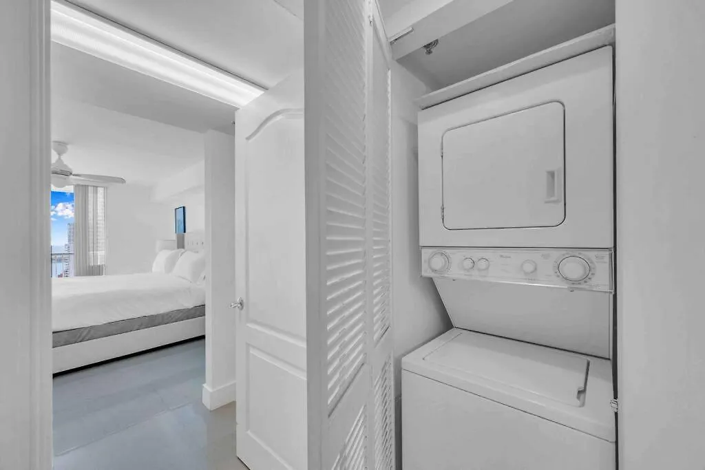 Luxe 1 Bdr •brickell• Ocean View * Miami