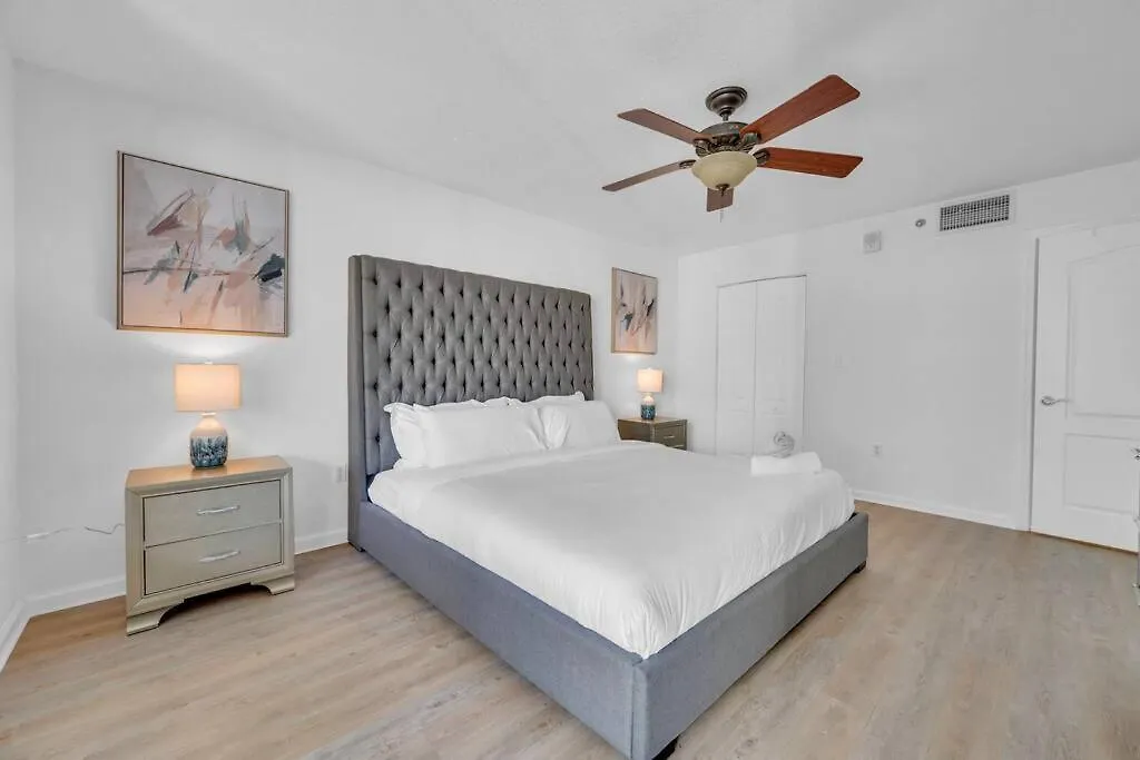 דירה Stunning 1 Bdr 1 Bth • Brickell • Bay & Views מיאמי