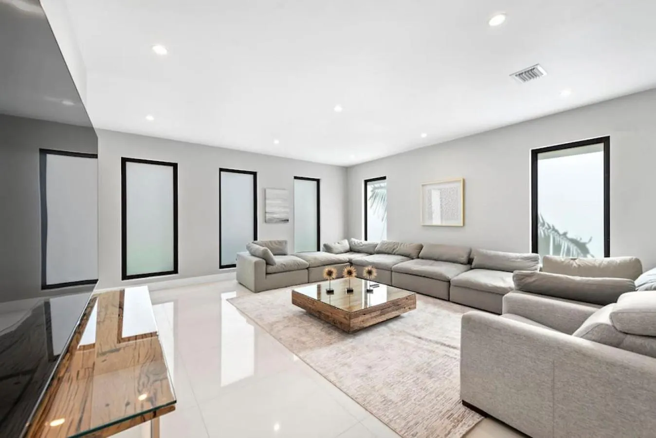 Granada Modern Luxury In Massive Mansion With Heated Pool * Miami