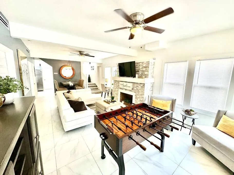 Brickell + Wynwood Wonderland: Spacious 6br Βίλα *