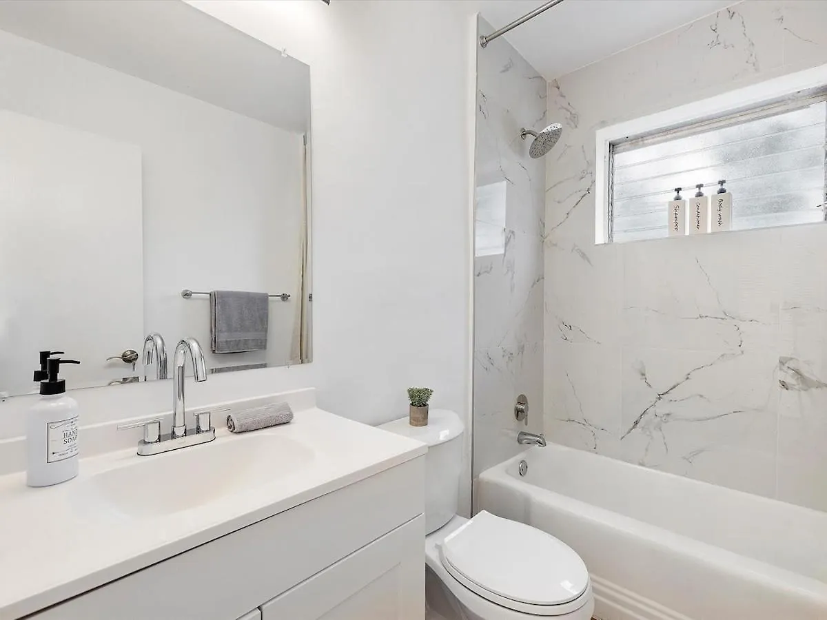 3br Newly Renovated In 15 Min To Holiday home *