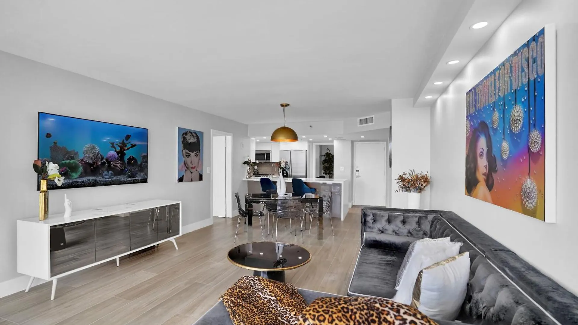 דירה Big Energy! Water Views And Newly Renovated! מיאמי