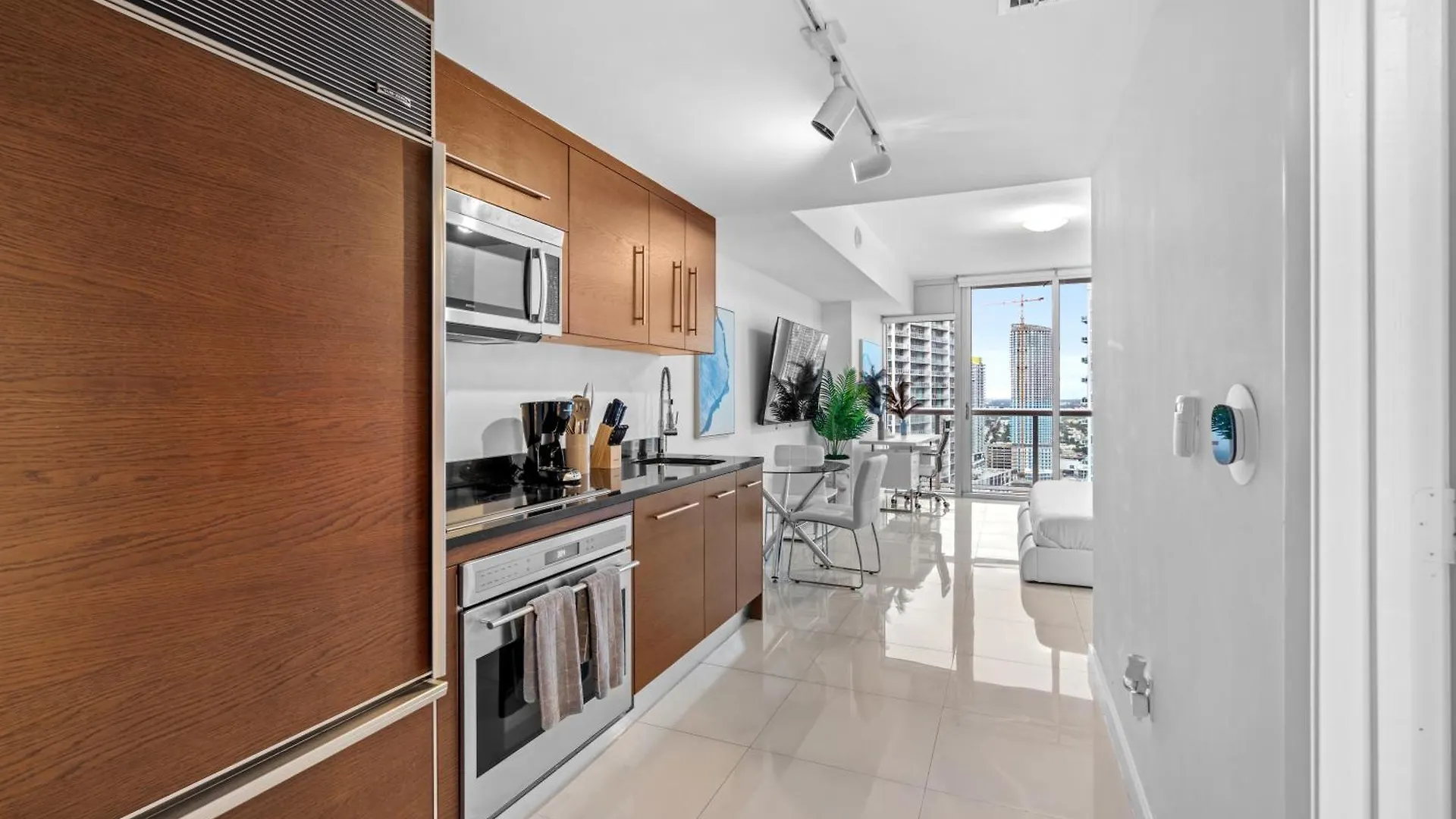Апартаменты In Brickell Business District Icon Residences Майами