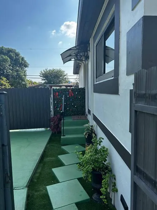 Cozy Apartment, With Separate Entrance Miami