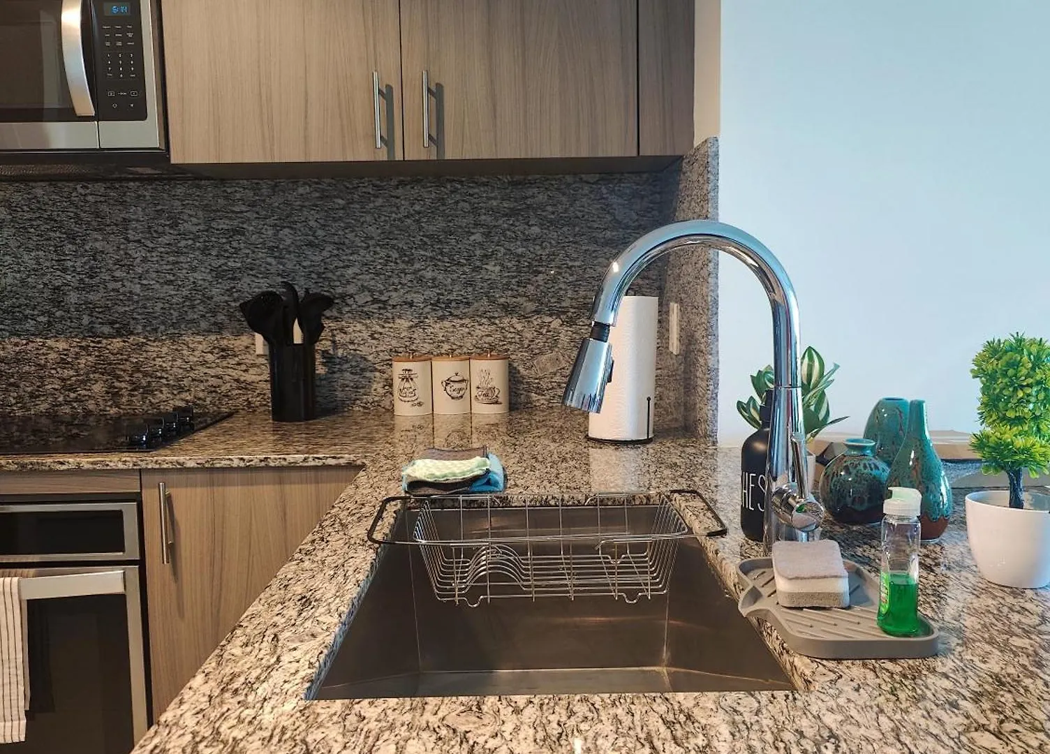Apartment Style 1-bdrm Downtown Doral