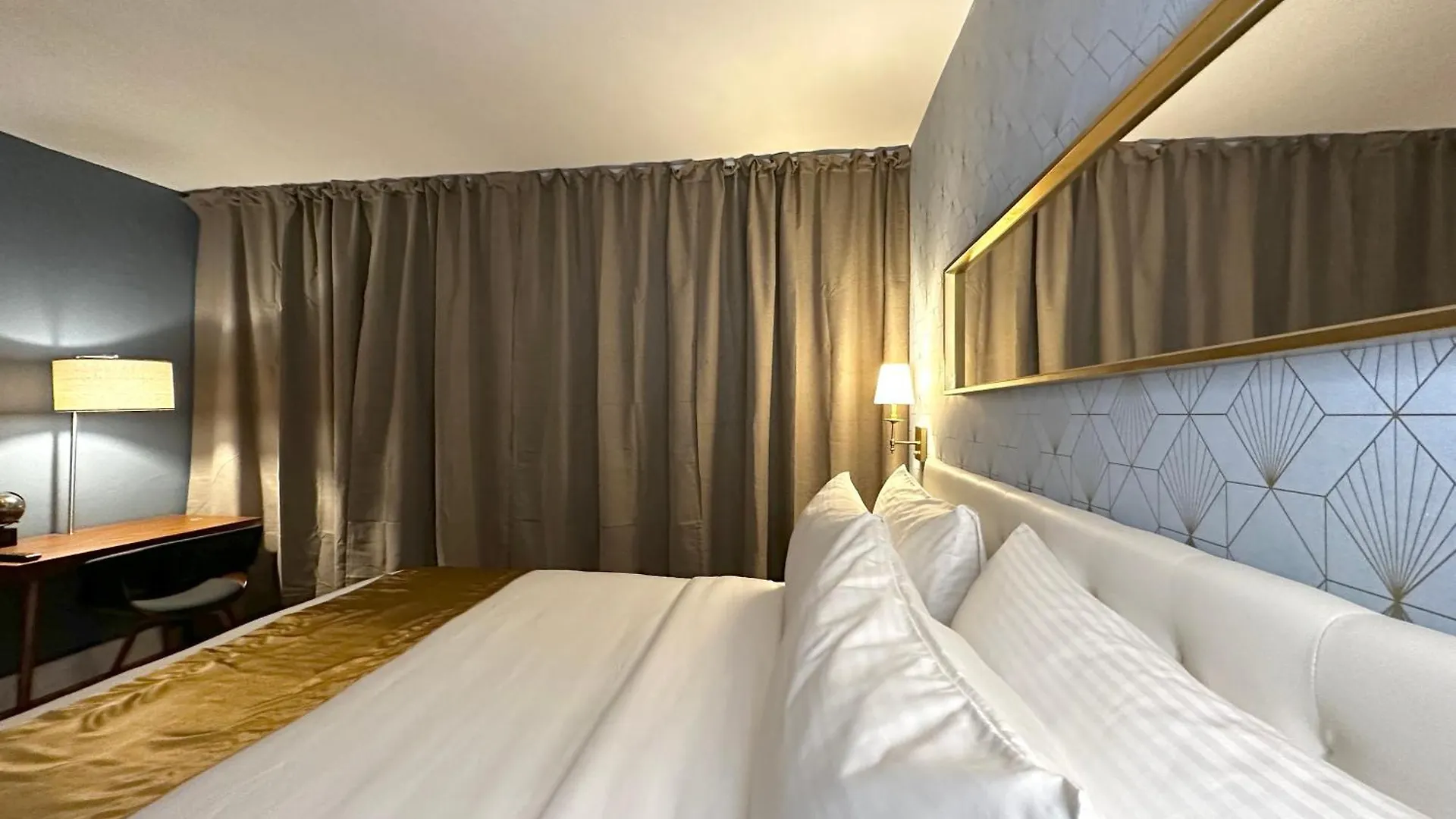 Hotel Tb Miami
