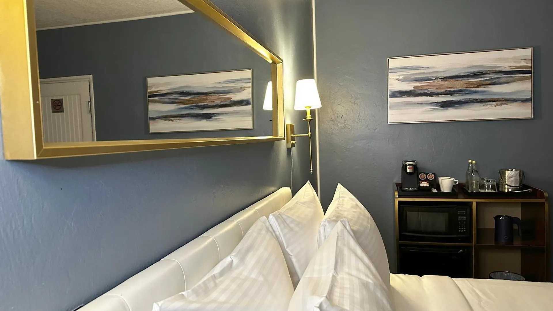 Tb Hotel 3*