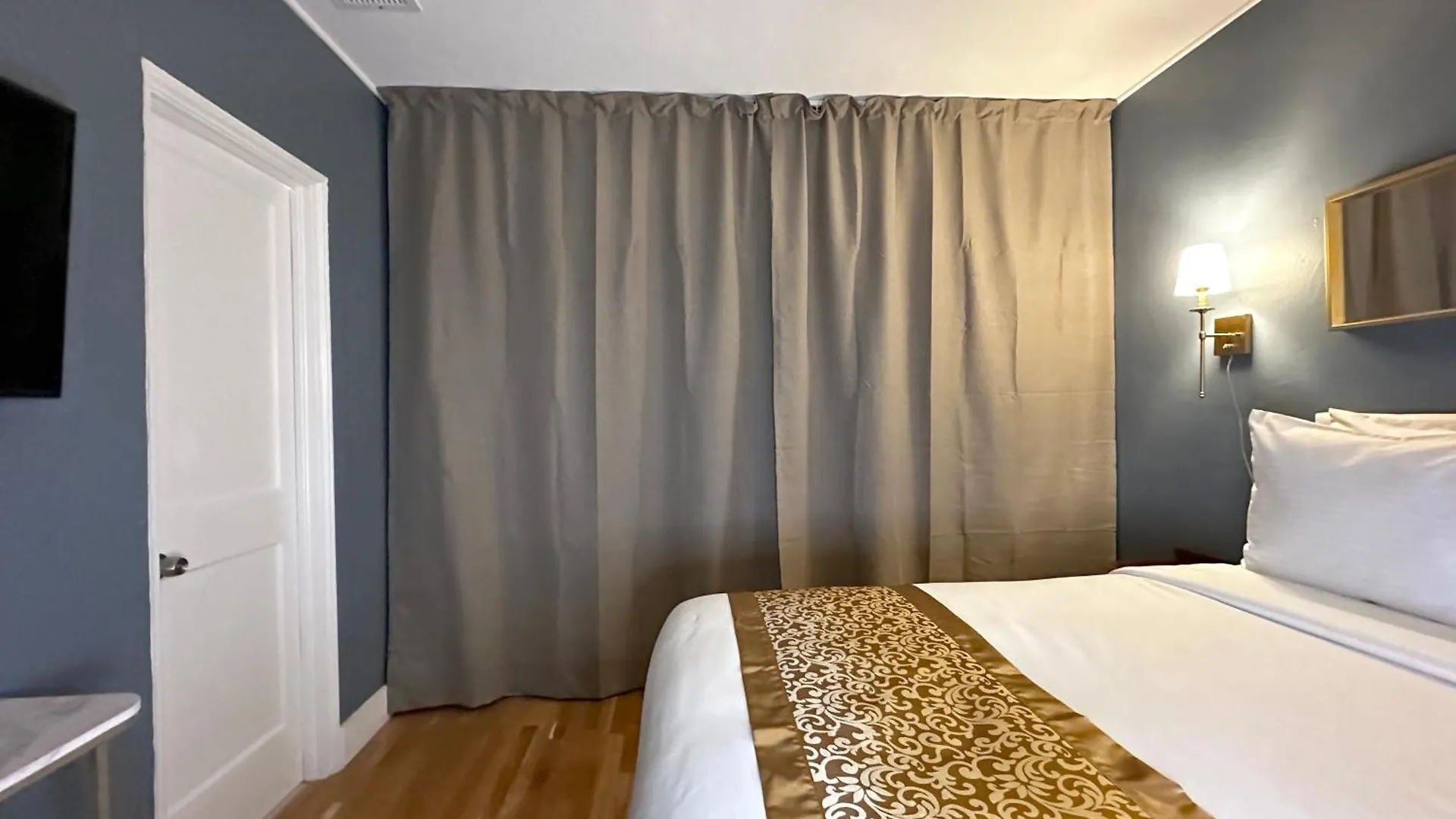 Tb Hotel Miami