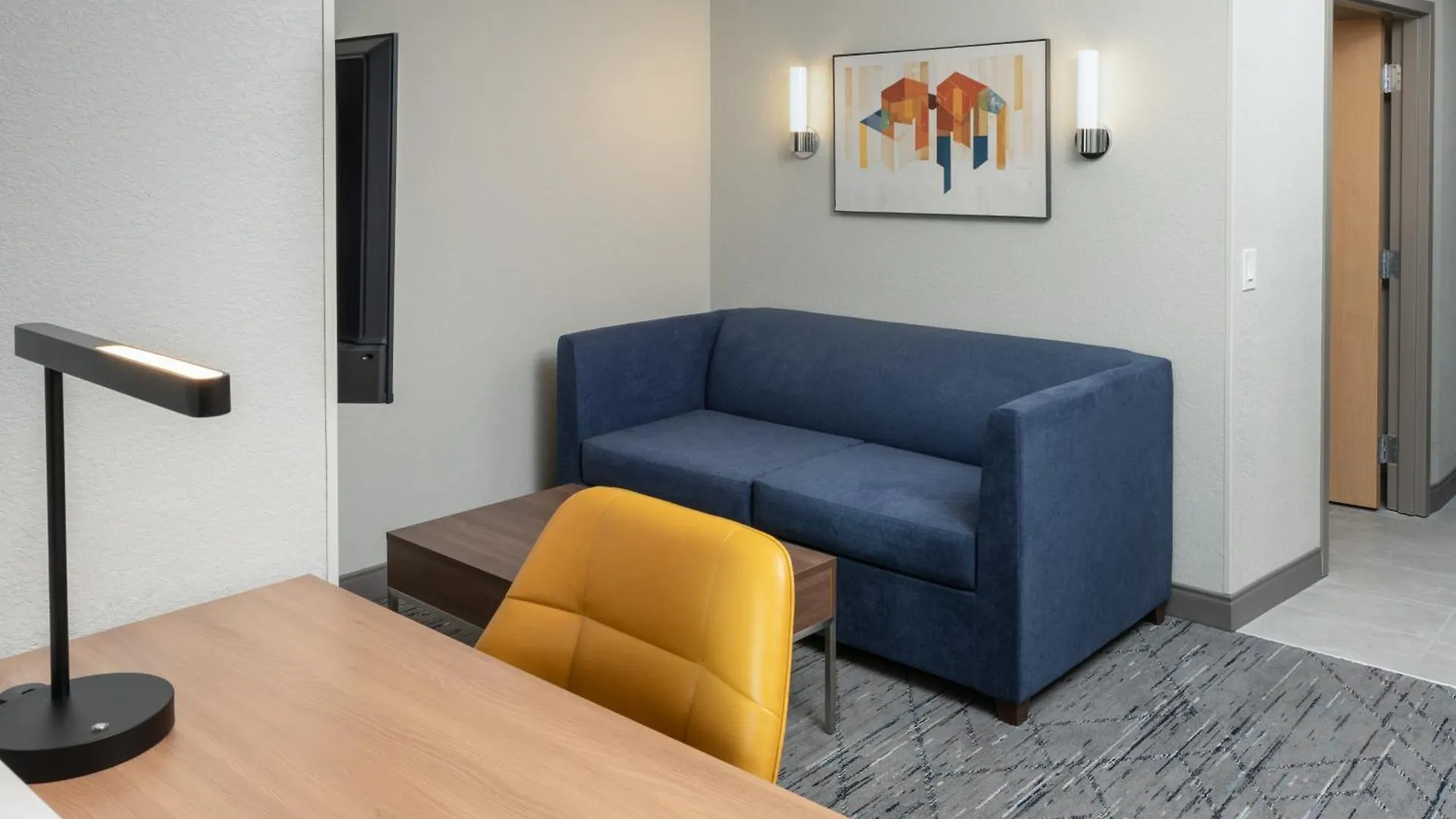 Hotel Express Airport-blue Lagoon Area By Ihg