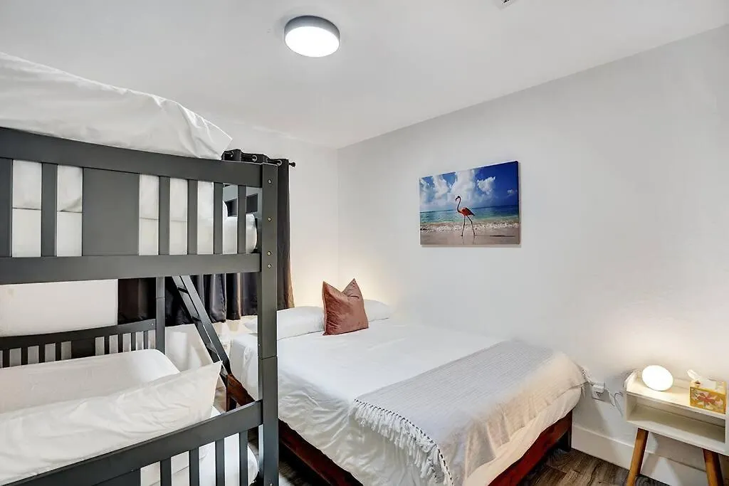 Modern House 2baths Design District In Mins