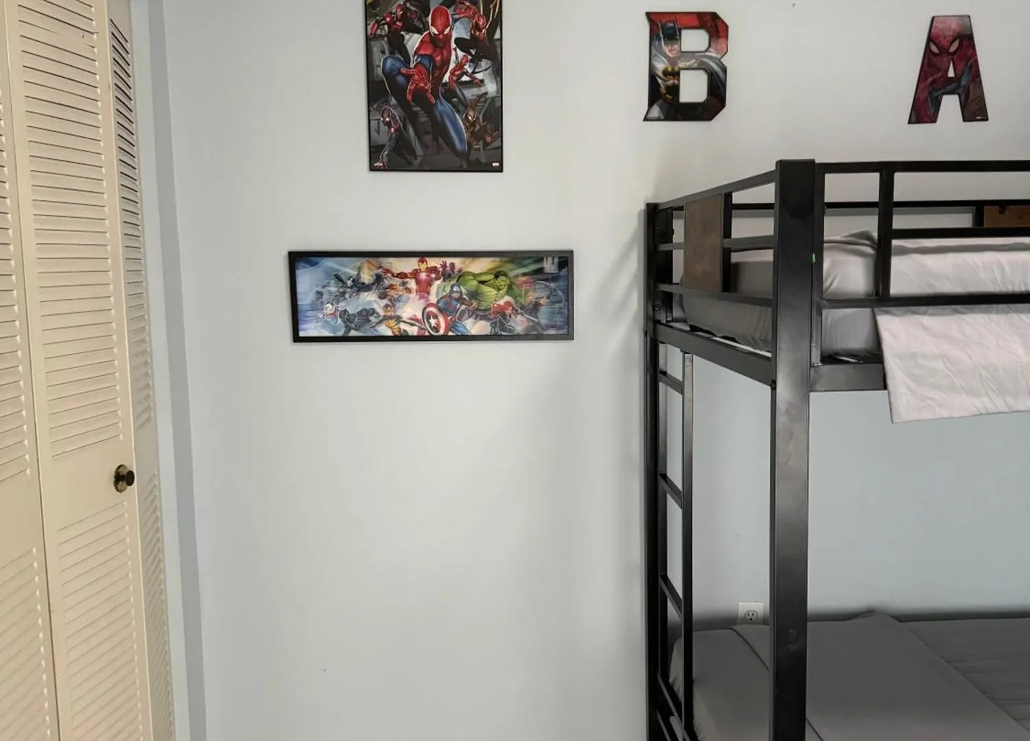 Beds & Sheets Downtown Hostel