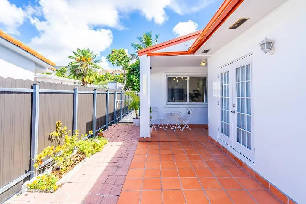 Modern 3 Bedroom Getaway With Parking In Coral Gables Nyaraló Miami