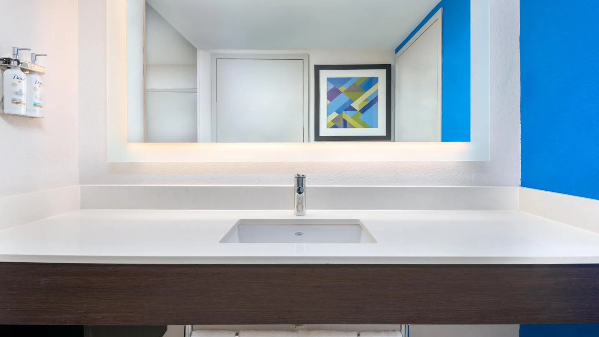 Express Miami Airport Area By Ihg