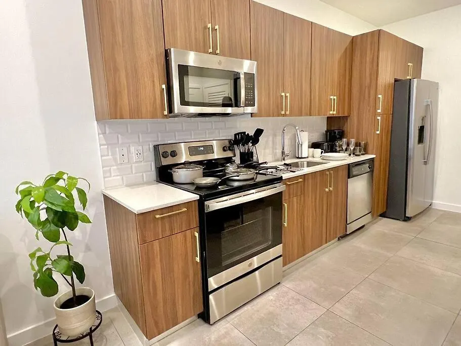Apartment Downtown King Bed, Luxe Condo, Free Parking Miami