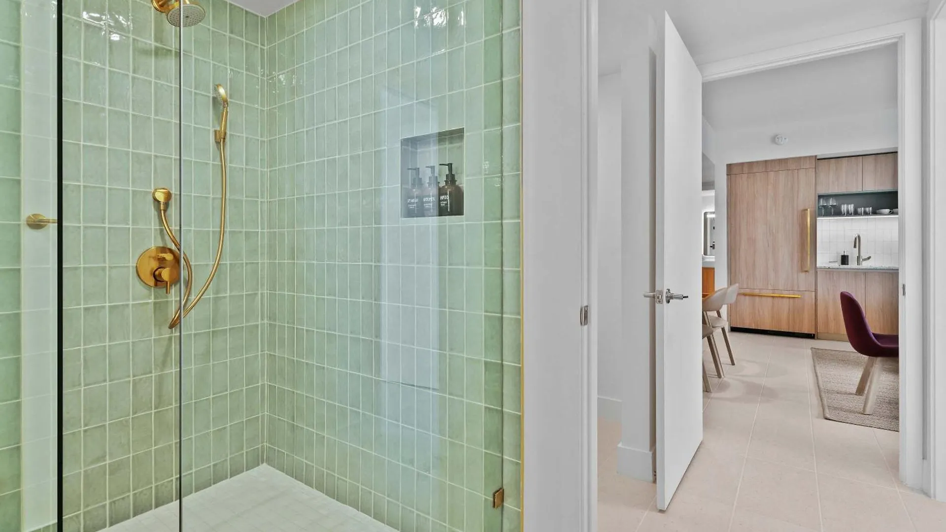 Orange Crush - Resort-style Amenities & Location Apartamento